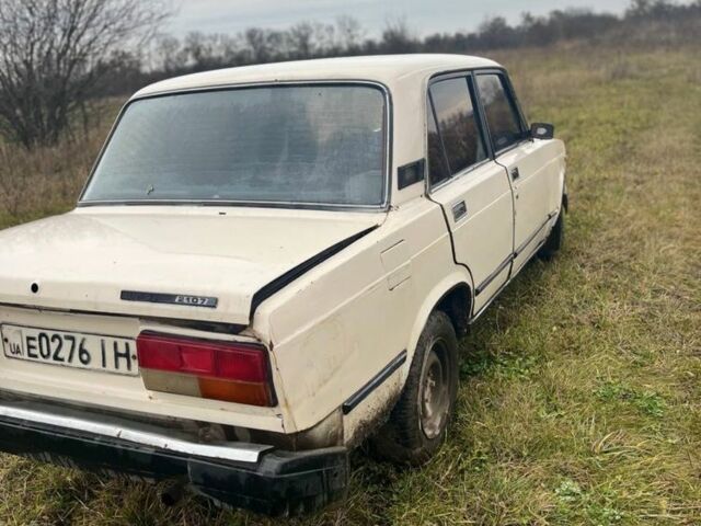 Білий ВАЗ 2107, об'ємом двигуна 1.5 л та пробігом 87 тис. км за 400 $, фото 5 на Automoto.ua