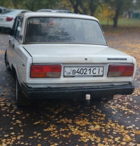 Білий ВАЗ 2107, об'ємом двигуна 1.5 л та пробігом 56 тис. км за 358 $, фото 3 на Automoto.ua