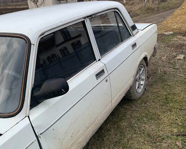 Белый ВАЗ 2107, объемом двигателя 1.57 л и пробегом 91 тыс. км за 700 $, фото 2 на Automoto.ua