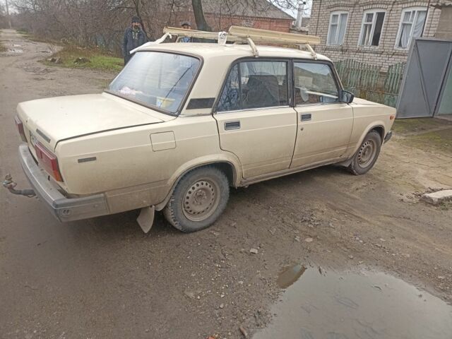 Білий ВАЗ 2107, об'ємом двигуна 1.3 л та пробігом 200 тис. км за 592 $, фото 2 на Automoto.ua