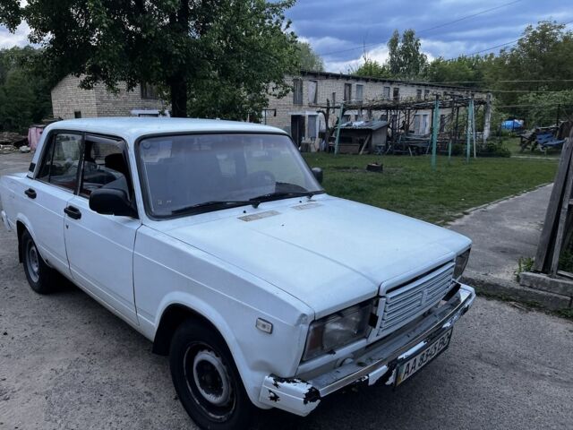 Белый ВАЗ 2107, объемом двигателя 1.5 л и пробегом 3 тыс. км за 45000 $, фото 3 на Automoto.ua