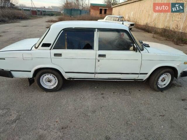 Белый ВАЗ 2107, объемом двигателя 1.5 л и пробегом 211 тыс. км за 850 $, фото 9 на Automoto.ua