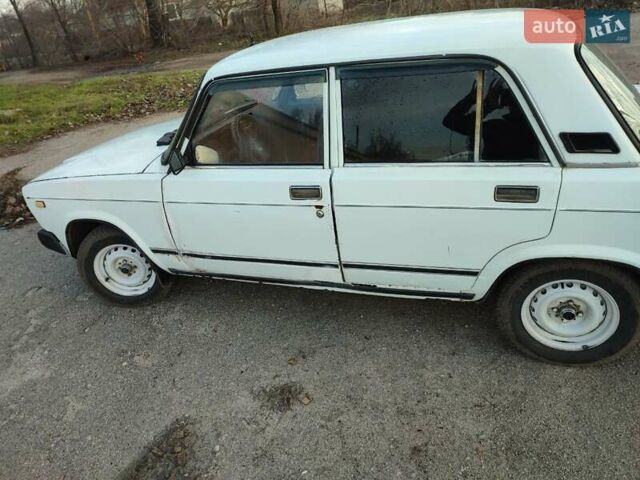 Белый ВАЗ 2107, объемом двигателя 1.5 л и пробегом 211 тыс. км за 850 $, фото 8 на Automoto.ua