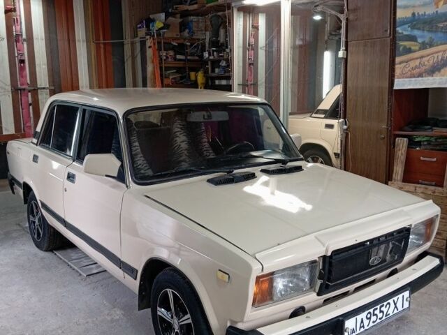 Білий ВАЗ 2107, об'ємом двигуна 1.3 л та пробігом 70 тис. км за 1250 $, фото 1 на Automoto.ua