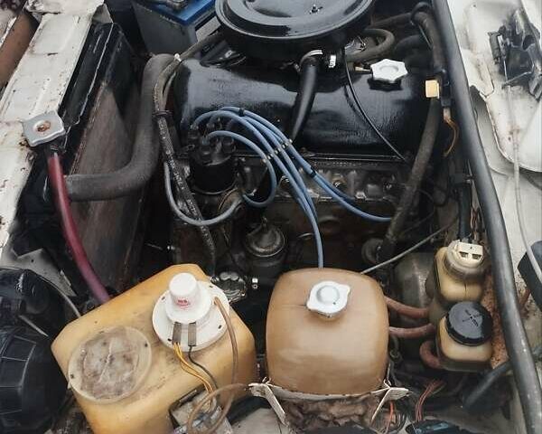 Белый ВАЗ 2107, объемом двигателя 1.5 л и пробегом 160 тыс. км за 950 $, фото 11 на Automoto.ua