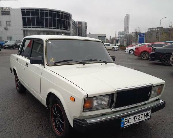 Білий ВАЗ 2107, об'ємом двигуна 1.5 л та пробігом 112 тис. км за 3000 $, фото 1 на Automoto.ua