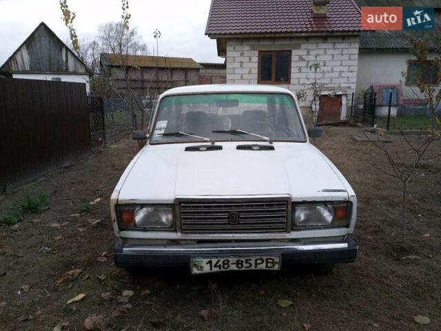 Белый ВАЗ 2107, объемом двигателя 1.5 л и пробегом 180 тыс. км за 471 $, фото 8 на Automoto.ua