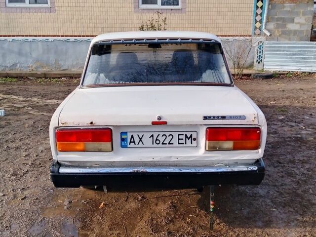 Белый ВАЗ 2107, объемом двигателя 1.5 л и пробегом 5 тыс. км за 355 $, фото 2 на Automoto.ua