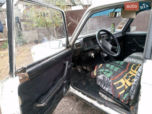 Белый ВАЗ 2107, объемом двигателя 1.5 л и пробегом 180 тыс. км за 471 $, фото 16 на Automoto.ua
