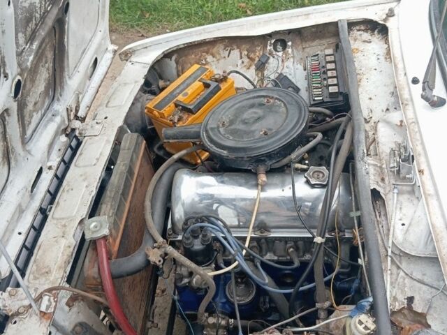 Білий ВАЗ 2107, об'ємом двигуна 0 л та пробігом 100 тис. км за 604 $, фото 2 на Automoto.ua