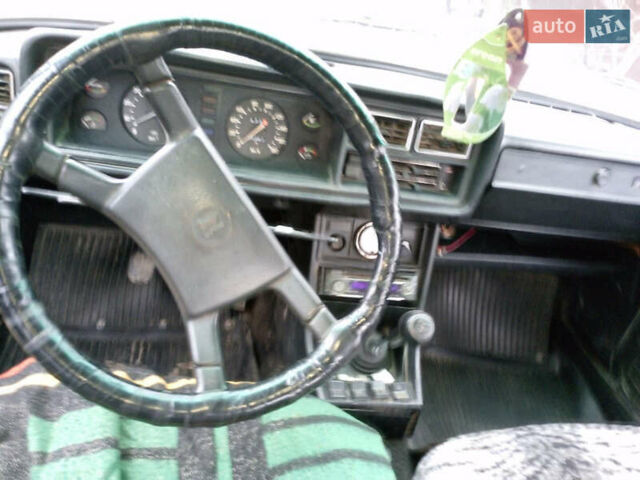 Белый ВАЗ 2107, объемом двигателя 1.5 л и пробегом 180 тыс. км за 471 $, фото 14 на Automoto.ua