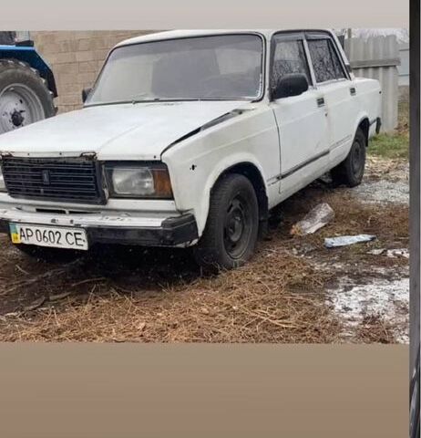 Белый ВАЗ 2107, объемом двигателя 0 л и пробегом 180 тыс. км за 285 $, фото 1 на Automoto.ua