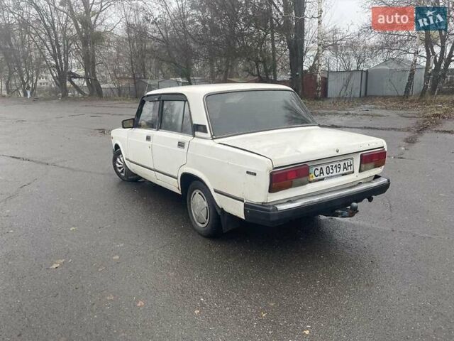 Белый ВАЗ 2107, объемом двигателя 1.6 л и пробегом 100 тыс. км за 638 $, фото 6 на Automoto.ua