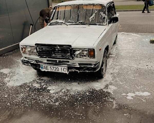 Белый ВАЗ 2107, объемом двигателя 0 л и пробегом 440 тыс. км за 800 $, фото 4 на Automoto.ua