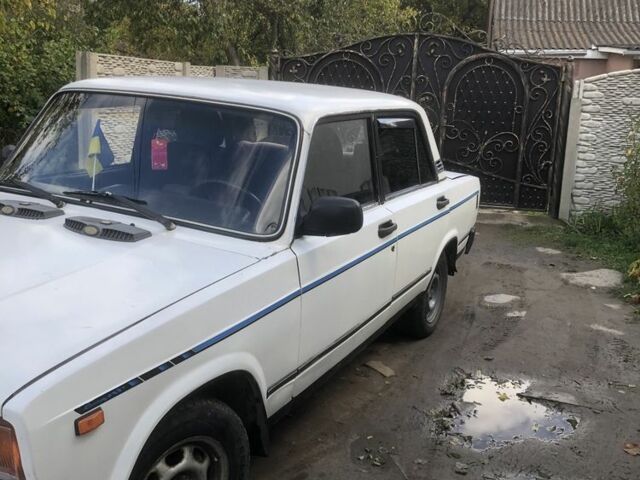 Білий ВАЗ 2107, об'ємом двигуна 1.1 л та пробігом 300 тис. км за 550 $, фото 2 на Automoto.ua