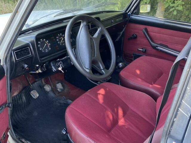 Белый ВАЗ 2107, объемом двигателя 1.5 л и пробегом 65 тыс. км за 700 $, фото 5 на Automoto.ua