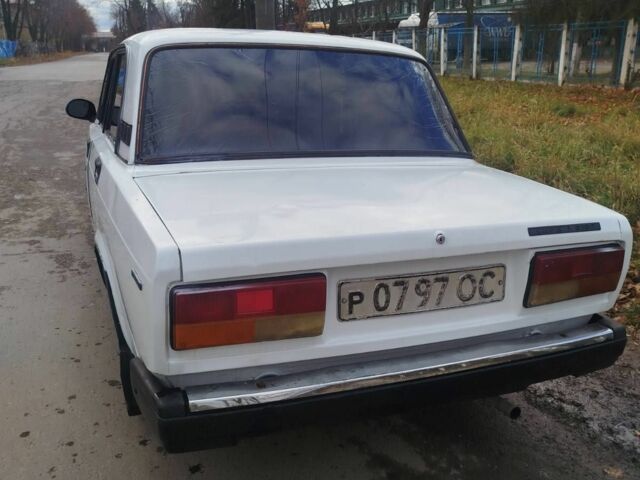 Белый ВАЗ 2107, объемом двигателя 0 л и пробегом 100 тыс. км за 450 $, фото 1 на Automoto.ua