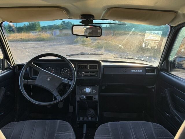 ВАЗ 2107 1990 в Краматорске на Automoto.ua Белый ВАЗ 2107, объемом двигателя 1.5 л и пробегом 90 тыс. км за 663 $, фото 9 на Automoto.ua