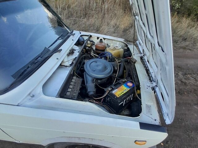 Білий ВАЗ 2107, об'ємом двигуна 0 л та пробігом 100 тис. км за 364 $, фото 5 на Automoto.ua