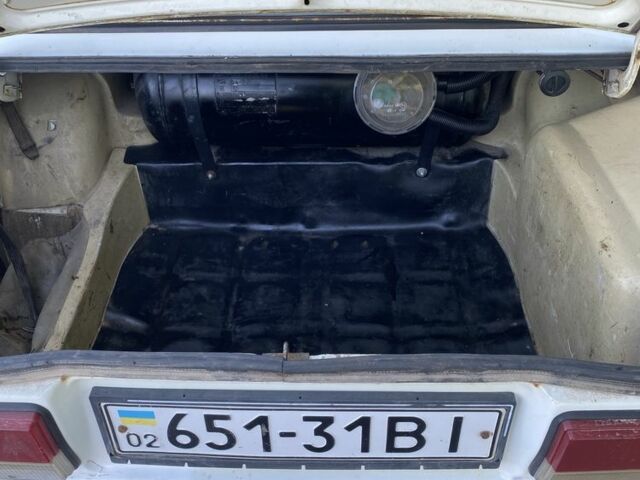 Белый ВАЗ 2107, объемом двигателя 1.5 л и пробегом 65 тыс. км за 700 $, фото 7 на Automoto.ua