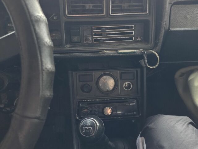 Белый ВАЗ 2107, объемом двигателя 1.5 л и пробегом 1 тыс. км за 899 $, фото 3 на Automoto.ua