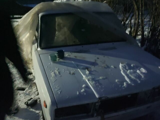 Белый ВАЗ 2107, объемом двигателя 1 л и пробегом 26 тыс. км за 357 $, фото 3 на Automoto.ua