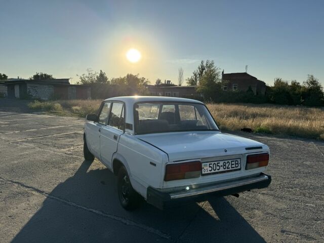 ВАЗ 2107 1990 в Краматорске на Automoto.ua Белый ВАЗ 2107, объемом двигателя 1.5 л и пробегом 90 тыс. км за 663 $, фото 2 на Automoto.ua