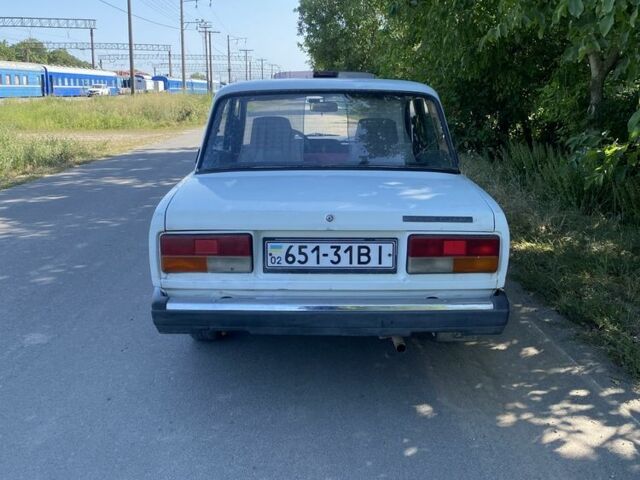 Белый ВАЗ 2107, объемом двигателя 1.5 л и пробегом 65 тыс. км за 700 $, фото 3 на Automoto.ua