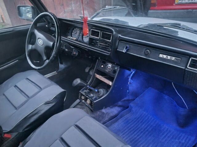 ВАЗ 2107 1990 в Нежине на Automoto.ua Белый ВАЗ 2107, объемом двигателя 1.5 л и пробегом 50 тыс. км за 535 $, фото 10 на Automoto.ua