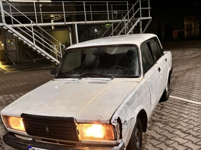 Білий ВАЗ 2107, об'ємом двигуна 1.3 л та пробігом 1 тис. км за 379 $, фото 1 на Automoto.ua