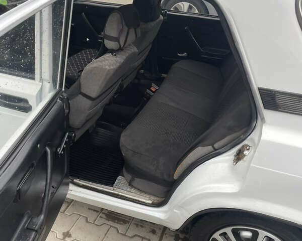 Білий ВАЗ 2107, об'ємом двигуна 1.3 л та пробігом 98 тис. км за 1450 $, фото 7 на Automoto.ua