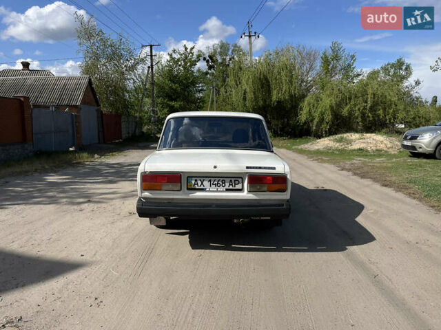Белый ВАЗ 2107, объемом двигателя 0 л и пробегом 69 тыс. км за 1000 $, фото 5 на Automoto.ua