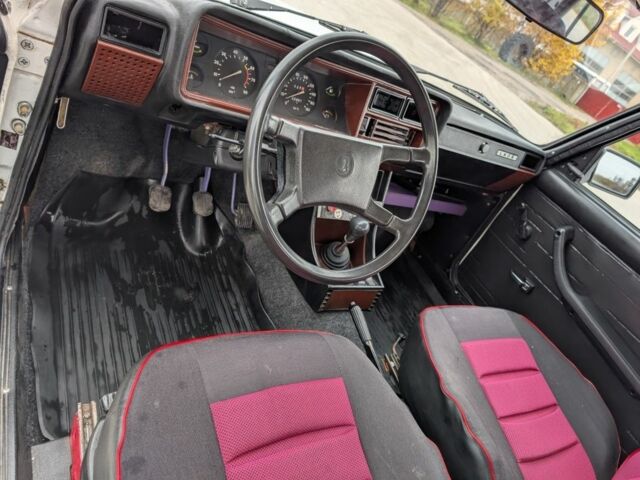 Белый ВАЗ 2107, объемом двигателя 0 л и пробегом 100 тыс. км за 1500 $, фото 7 на Automoto.ua