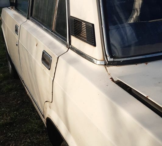 Білий ВАЗ 2107, об'ємом двигуна 1.5 л та пробігом 3 тис. км за 750 $, фото 2 на Automoto.ua