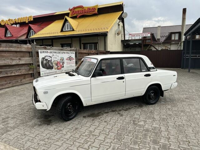 Белый ВАЗ 2107, объемом двигателя 1.3 л и пробегом 125 тыс. км за 1250 $, фото 2 на Automoto.ua