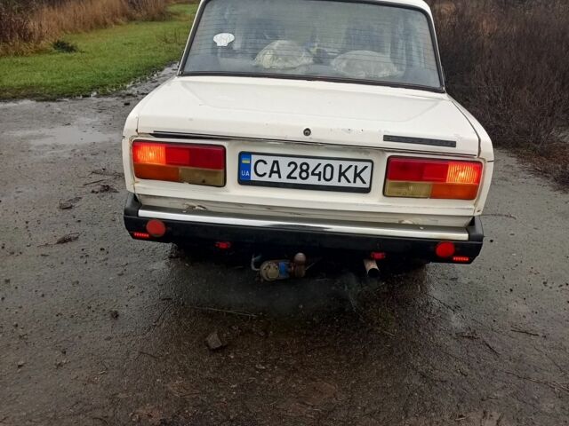 Белый ВАЗ 2107, объемом двигателя 1.5 л и пробегом 850 тыс. км за 700 $, фото 7 на Automoto.ua