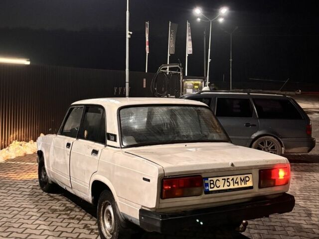 Білий ВАЗ 2107, об'ємом двигуна 1.3 л та пробігом 1 тис. км за 379 $, фото 2 на Automoto.ua