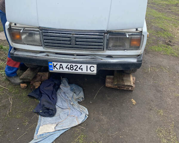 Белый ВАЗ 2107, объемом двигателя 1.3 л и пробегом 45 тыс. км за 672 $, фото 6 на Automoto.ua