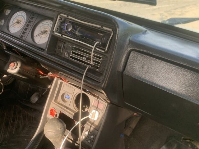 Білий ВАЗ 2107, об'ємом двигуна 1.5 л та пробігом 60 тис. км за 1300 $, фото 5 на Automoto.ua