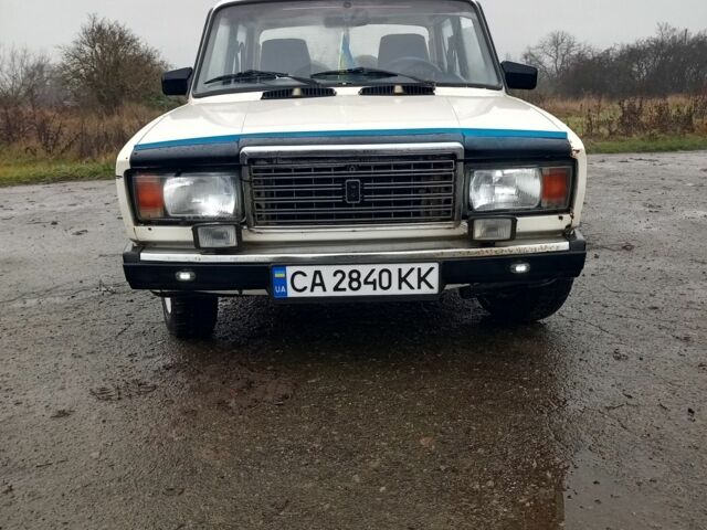 Белый ВАЗ 2107, объемом двигателя 1.5 л и пробегом 850 тыс. км за 700 $, фото 12 на Automoto.ua