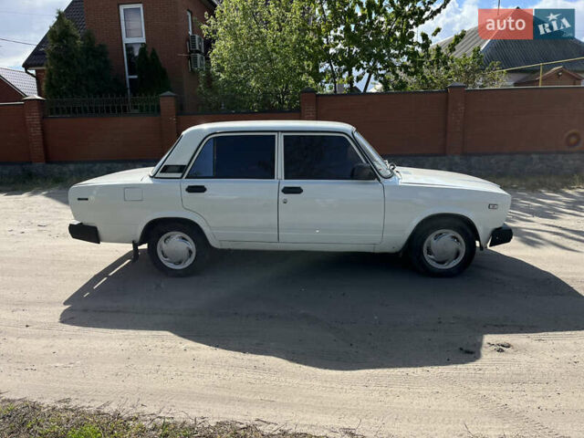 Белый ВАЗ 2107, объемом двигателя 0 л и пробегом 69 тыс. км за 1000 $, фото 3 на Automoto.ua