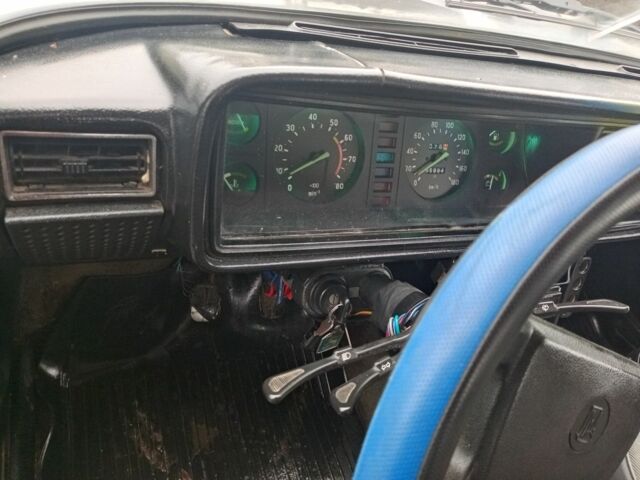 Белый ВАЗ 2107, объемом двигателя 1.5 л и пробегом 850 тыс. км за 700 $, фото 2 на Automoto.ua