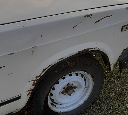 Білий ВАЗ 2107, об'ємом двигуна 1.5 л та пробігом 3 тис. км за 750 $, фото 7 на Automoto.ua