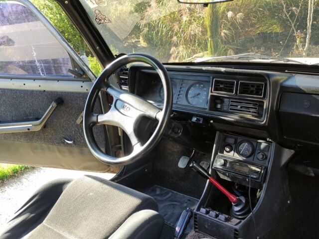 Белый ВАЗ 2107, объемом двигателя 0 л и пробегом 400 тыс. км за 1000 $, фото 3 на Automoto.ua