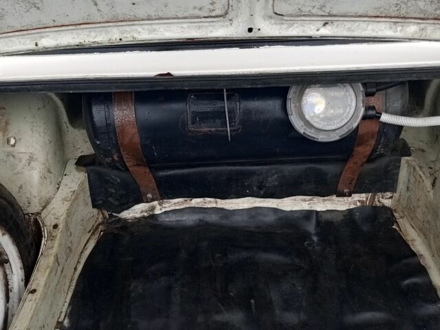 Белый ВАЗ 2107, объемом двигателя 1.5 л и пробегом 850 тыс. км за 700 $, фото 13 на Automoto.ua