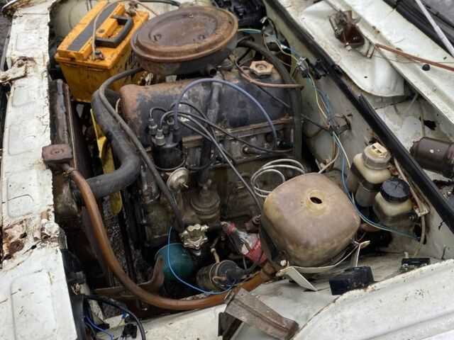 Белый ВАЗ 2107, объемом двигателя 1.5 л и пробегом 213 тыс. км за 550 $, фото 5 на Automoto.ua