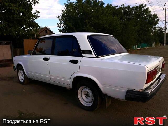 Белый ВАЗ 2107, объемом двигателя 1.5 л и пробегом 132 тыс. км за 900 $, фото 1 на Automoto.ua