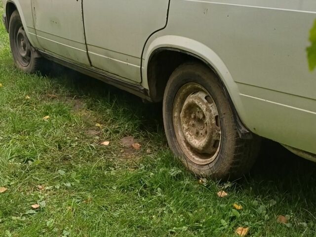 Белый ВАЗ 2107, объемом двигателя 1 л и пробегом 160 тыс. км за 409 $, фото 2 на Automoto.ua