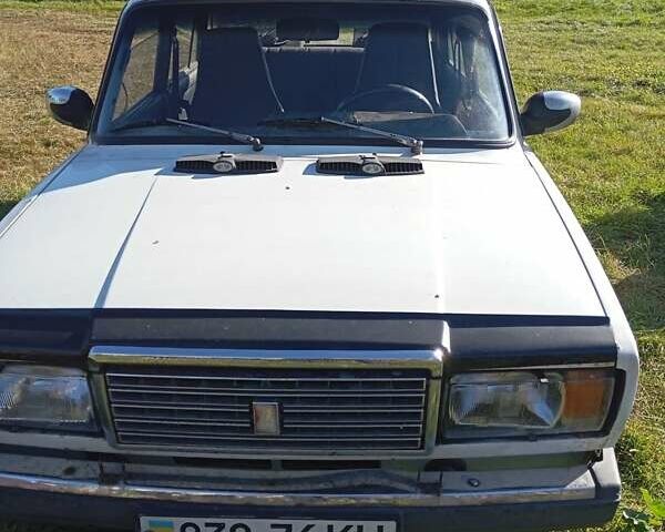 Белый ВАЗ 2107, объемом двигателя 0 л и пробегом 36 тыс. км за 508 $, фото 1 на Automoto.ua