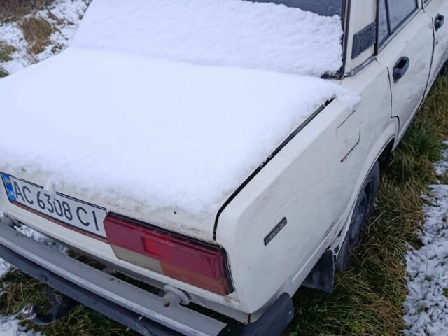 Білий ВАЗ 2107, об'ємом двигуна 1.5 л та пробігом 210 тис. км за 355 $, фото 1 на Automoto.ua